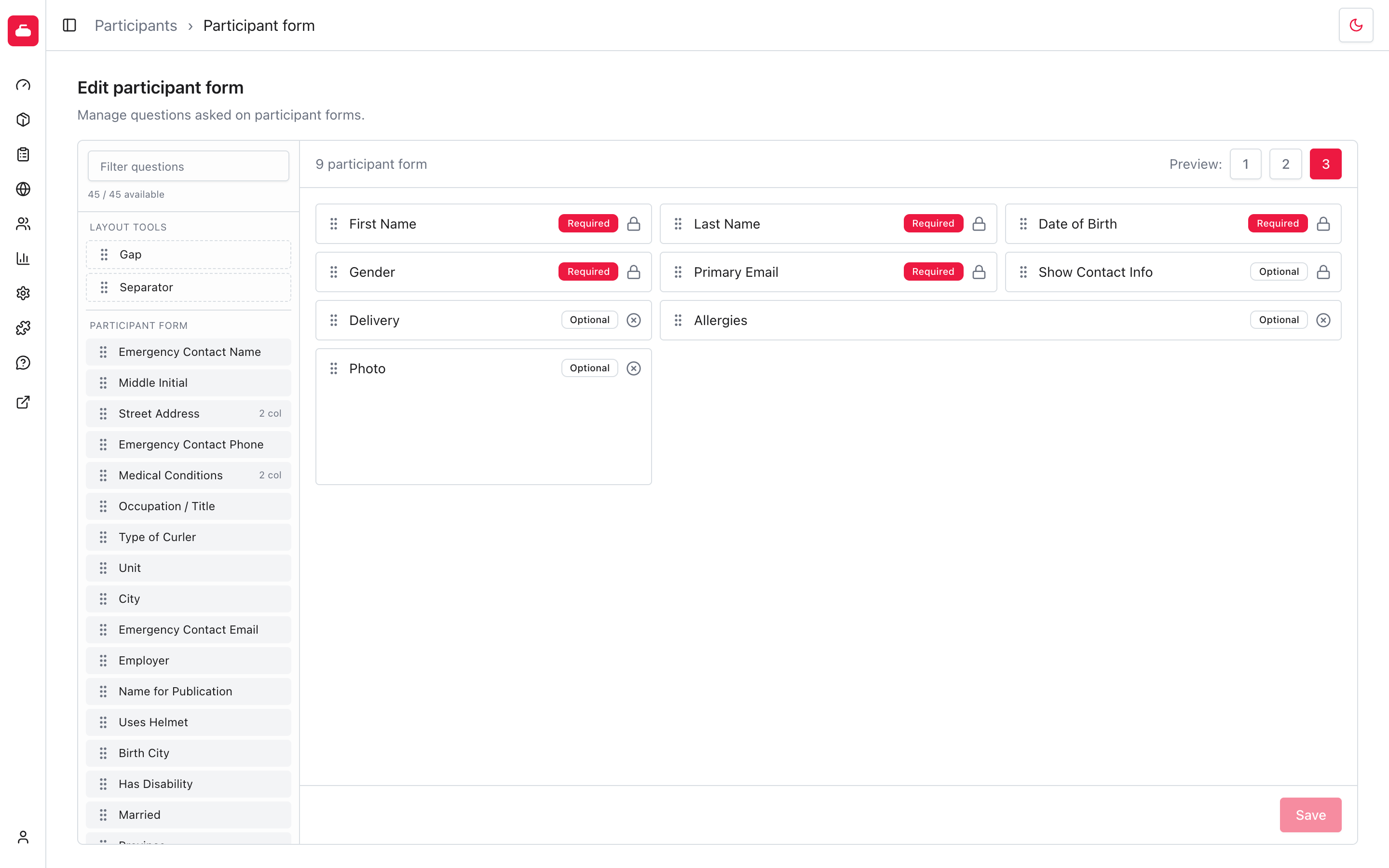 Les questions disponibles, les outils de mise en page, les commandes d’aperçu et le canevas actuel du formulaire des participants.